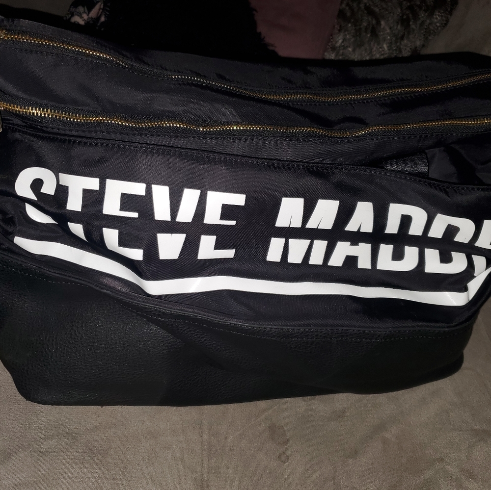 Steve Madden overnight duffle bag